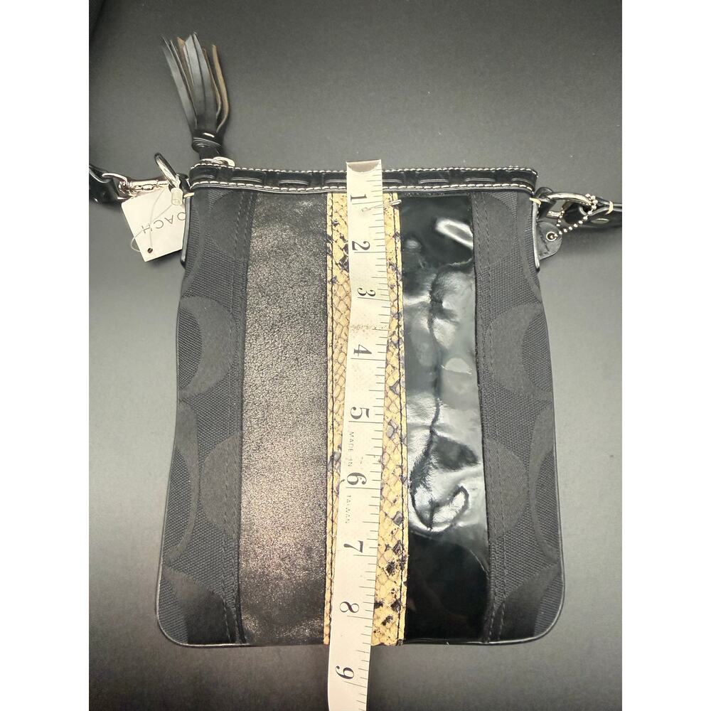 Vintage Coach Hamptons 10266 Swingpack Bag Womens Black Python Leather Crossbody - Picture 11 of 15